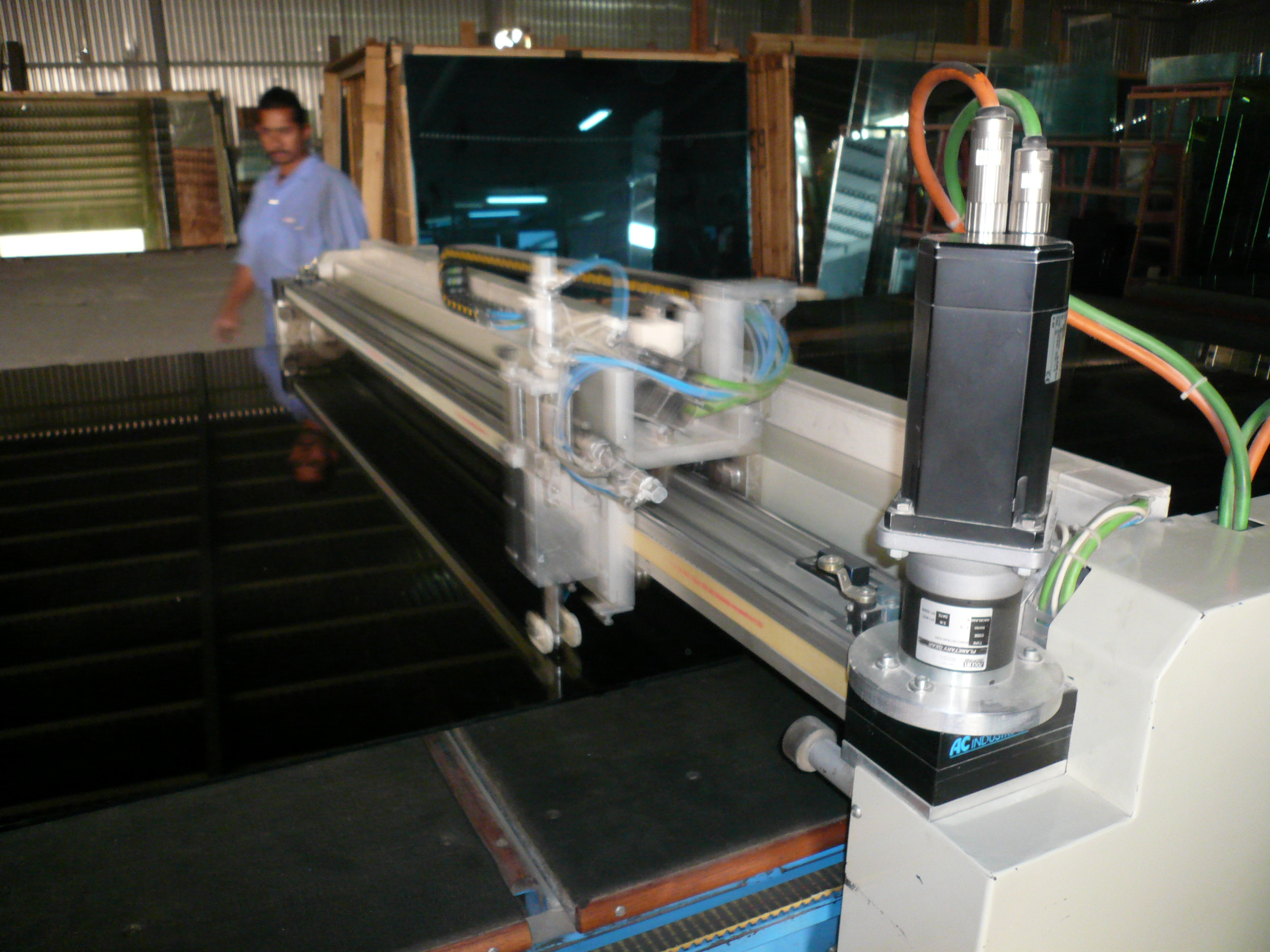Cutting Machine Customer Case 2007- Qatar